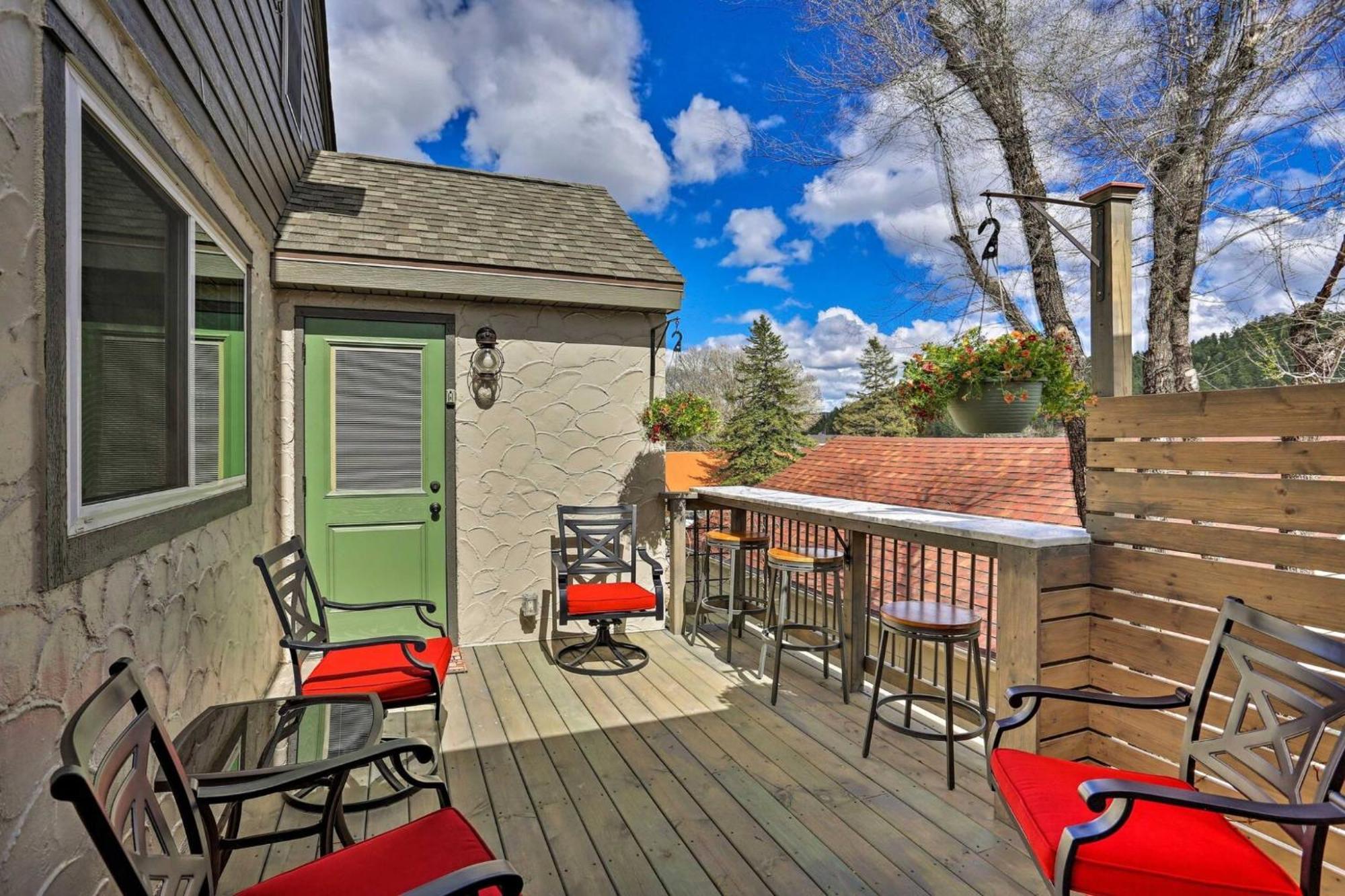 Cozy Custer Cottage W Deck: Walk To Shops Food Екстер'єр фото